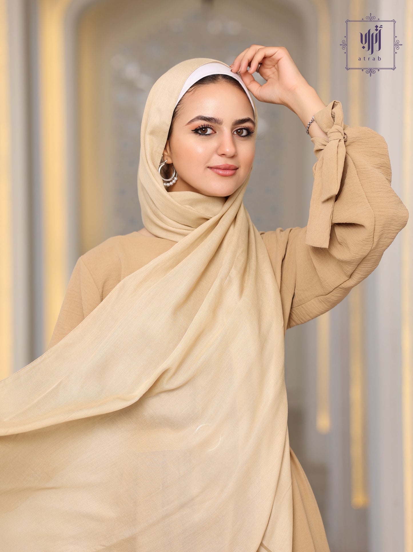 Beige scarf