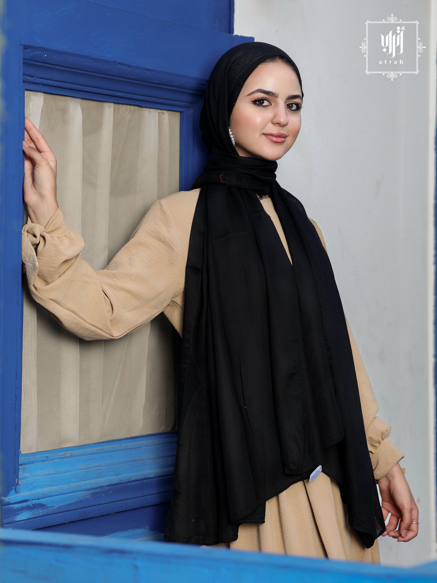 Black scarf