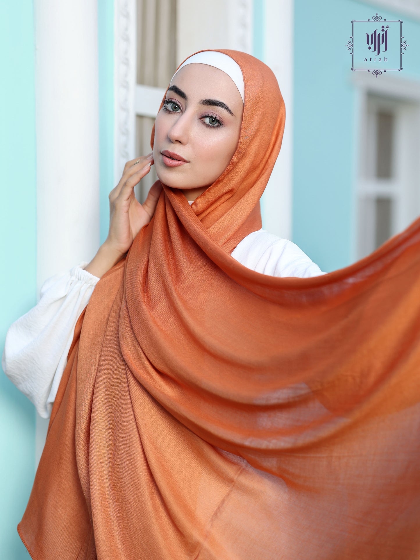 Bronze scarf