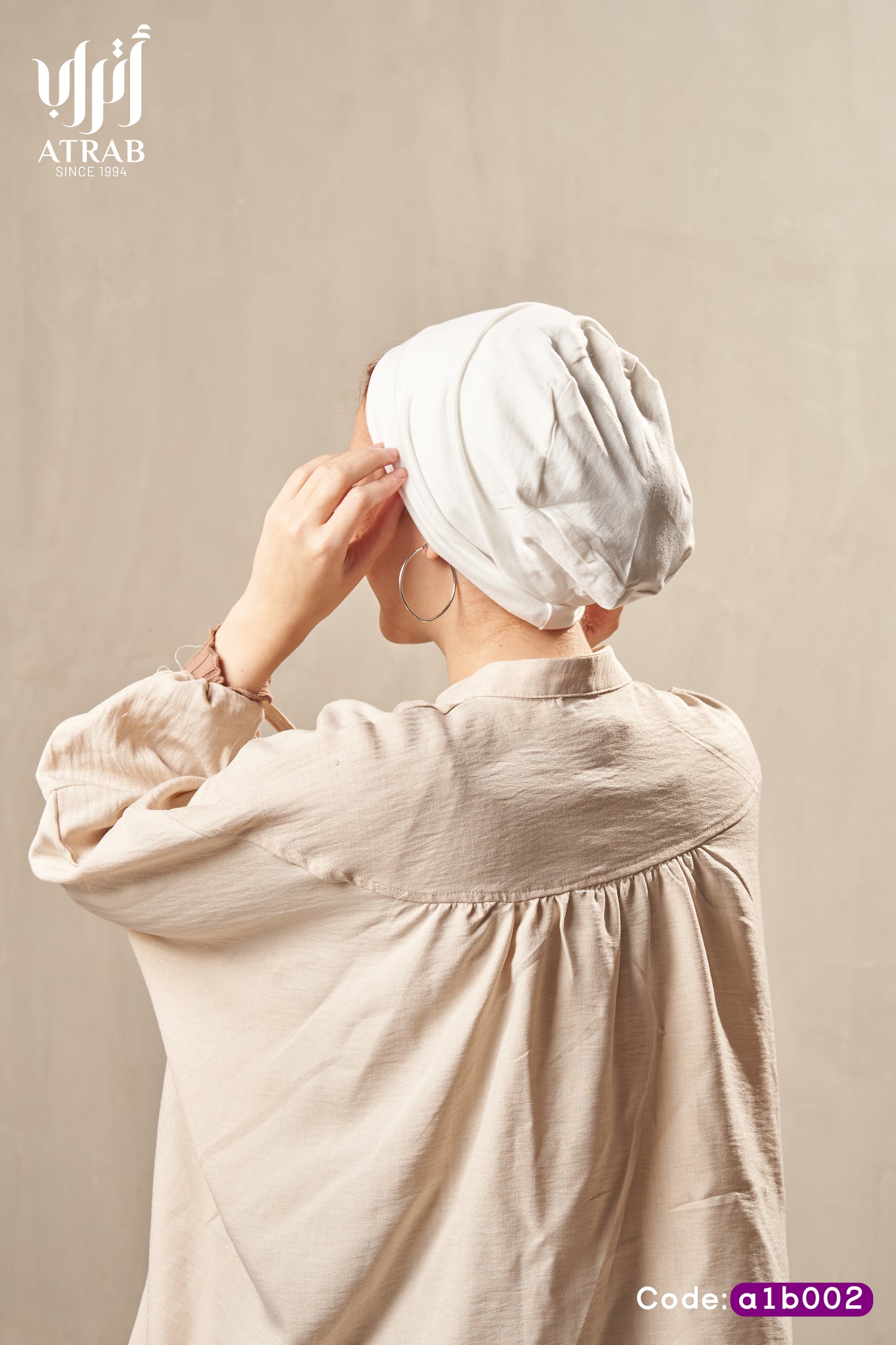 Off White bonnet without sewing