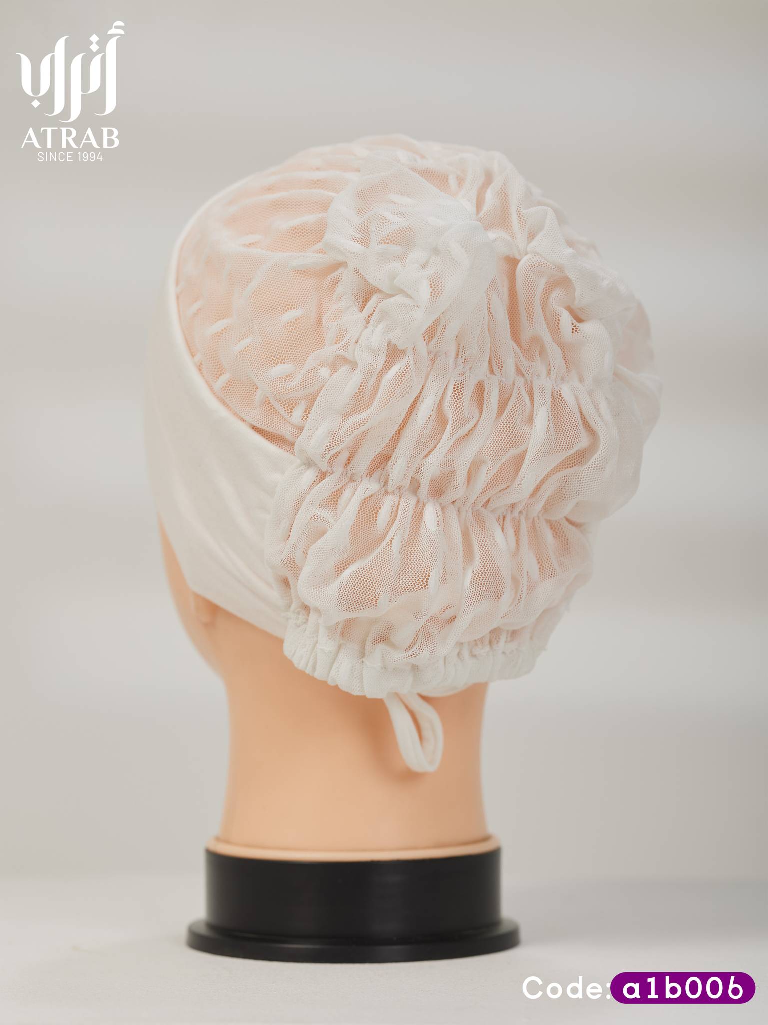 Off White healthy bonnet