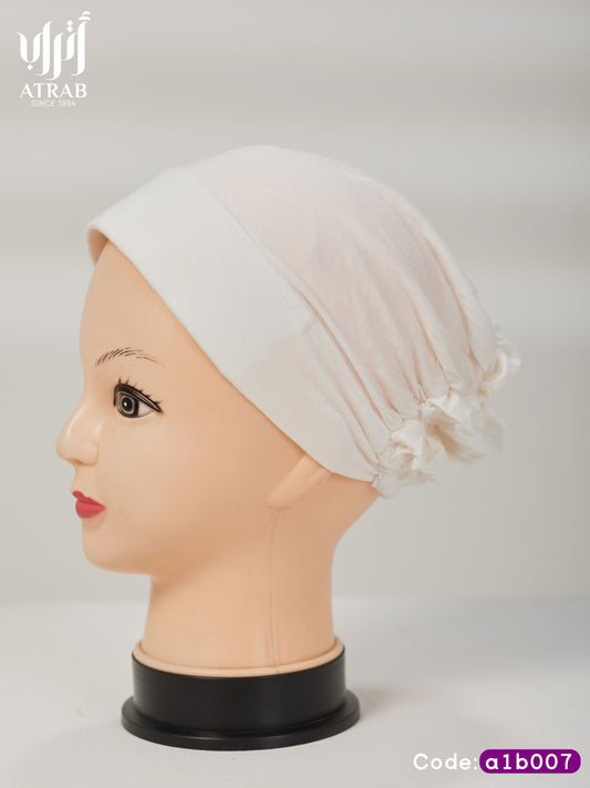 off white kuwaiti bonnet with front brace