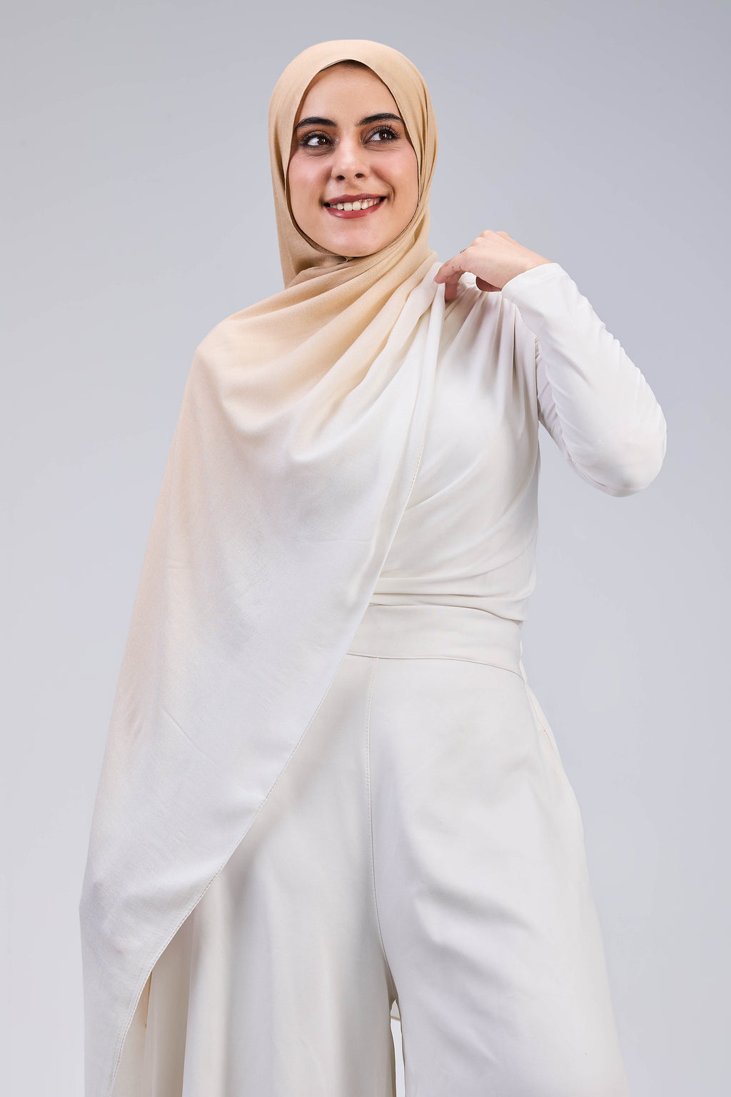 Nude beige