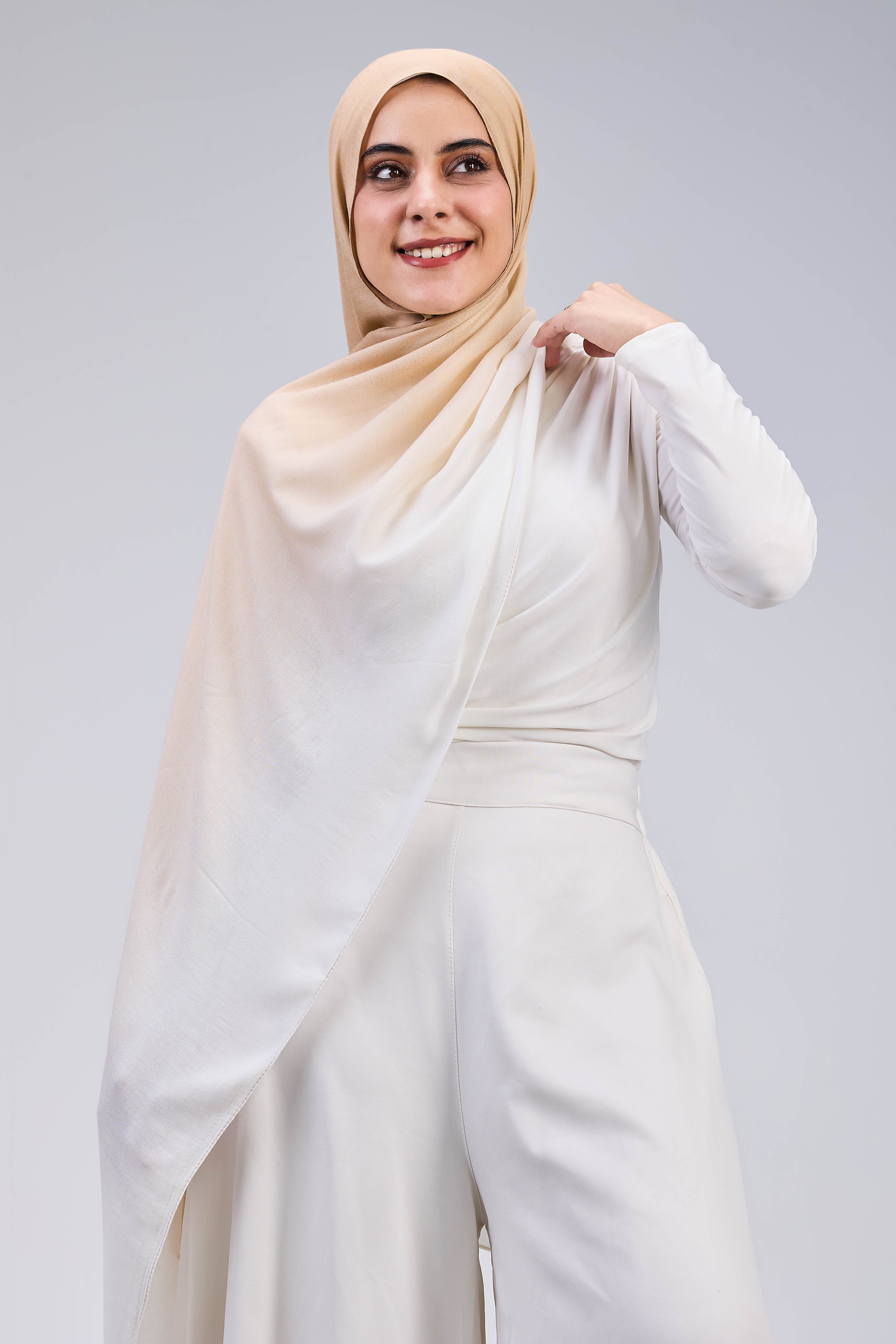 Nude beige