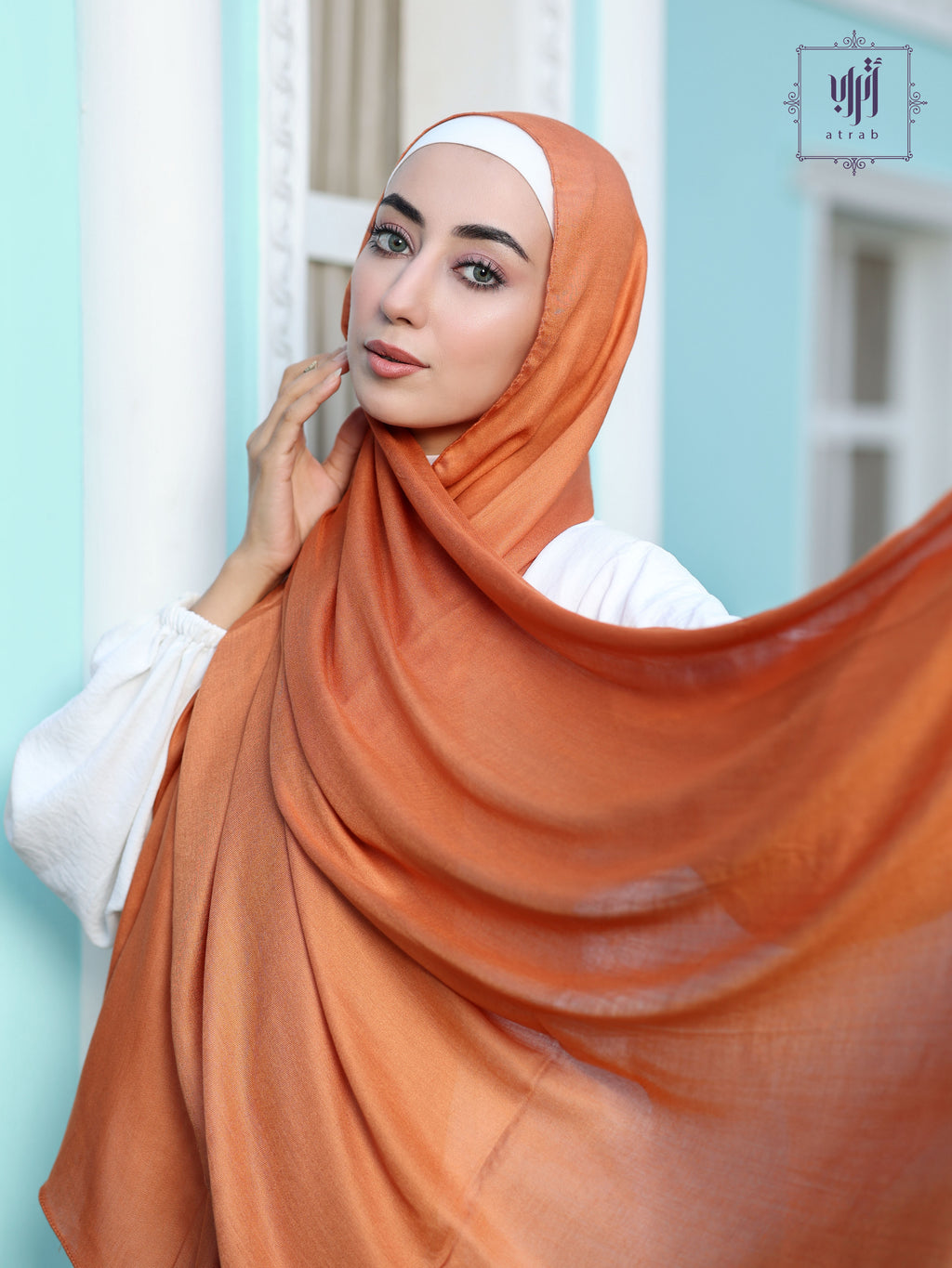 Bronze scarf