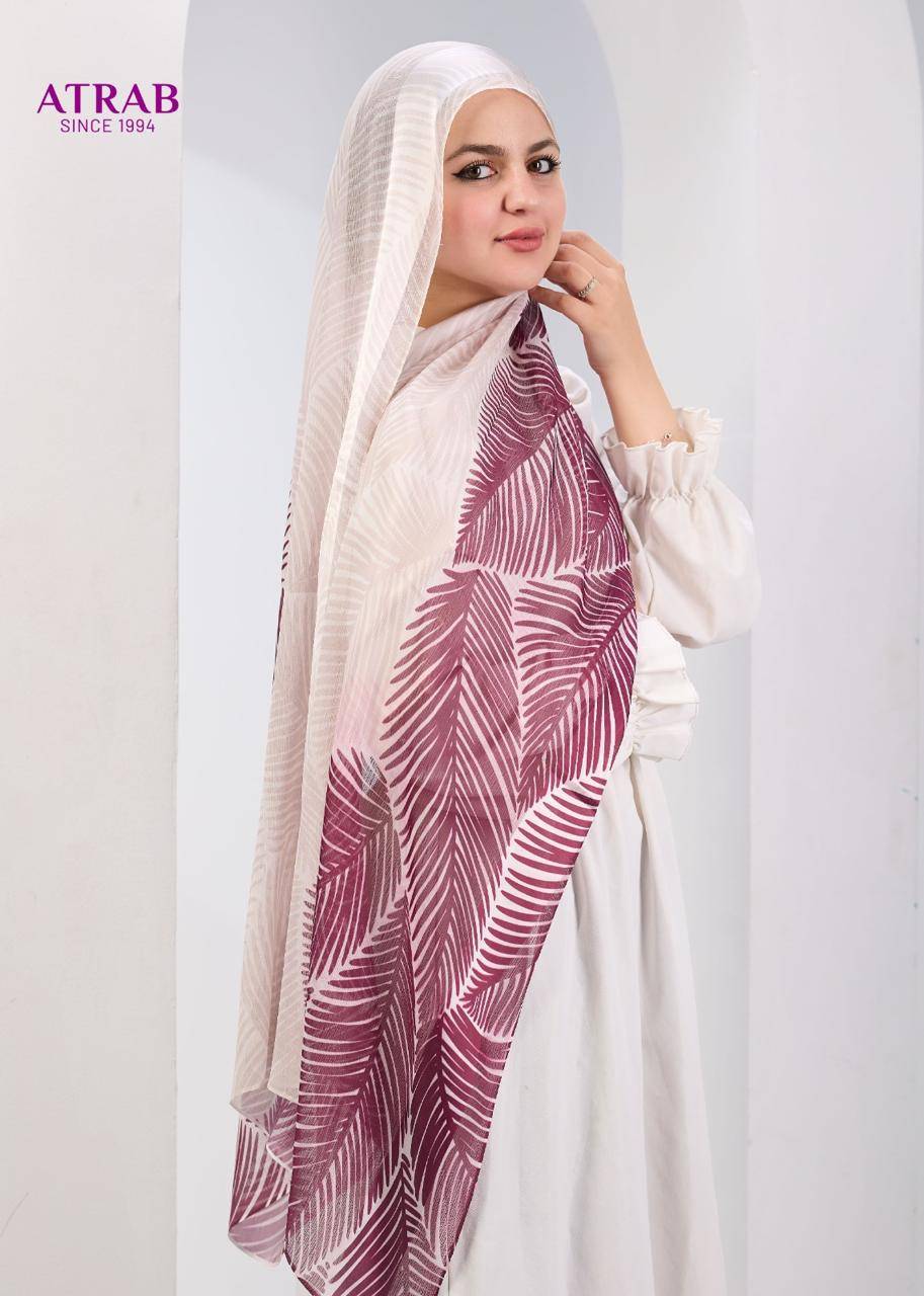 Burgundy Palm