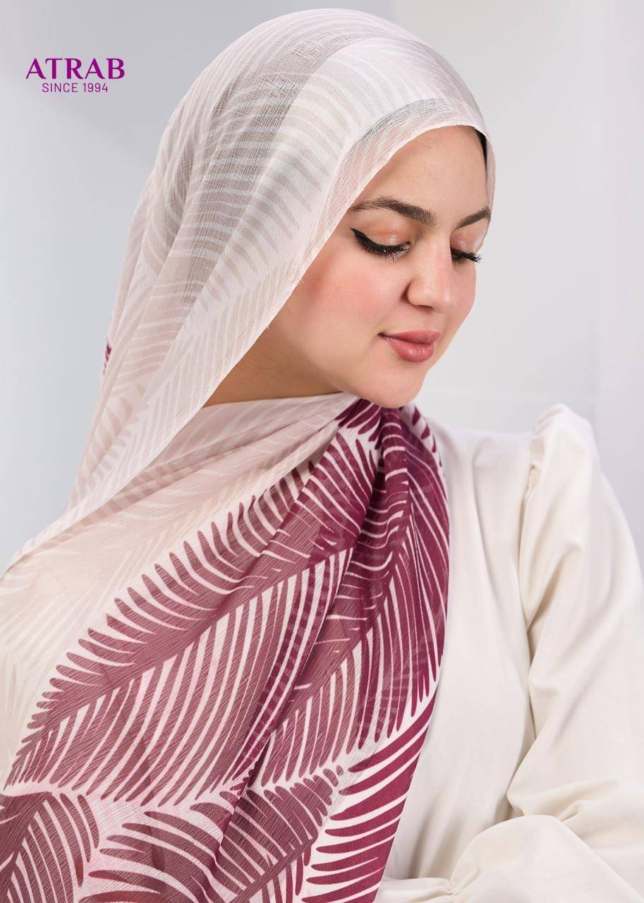 Burgundy Palm